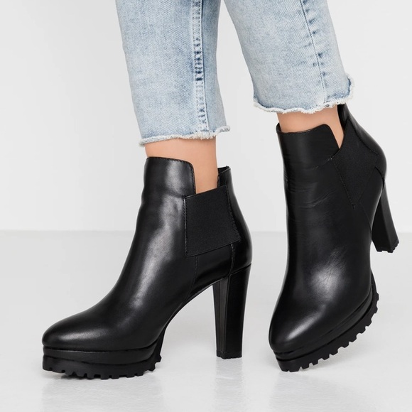 NEW All Saints Sarris Black Leather Platform Chunky Ankle Booties Size 9 - Picture 2 of 11